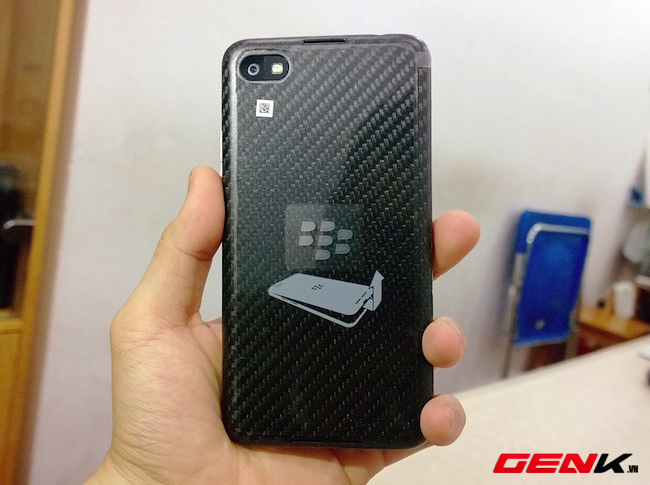 dap hop dien thoai blackberry z30 sieu khung hinh 4