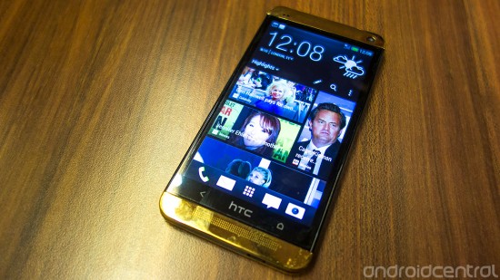 dien thoai htc one dat vang gia cuc soc hinh 8